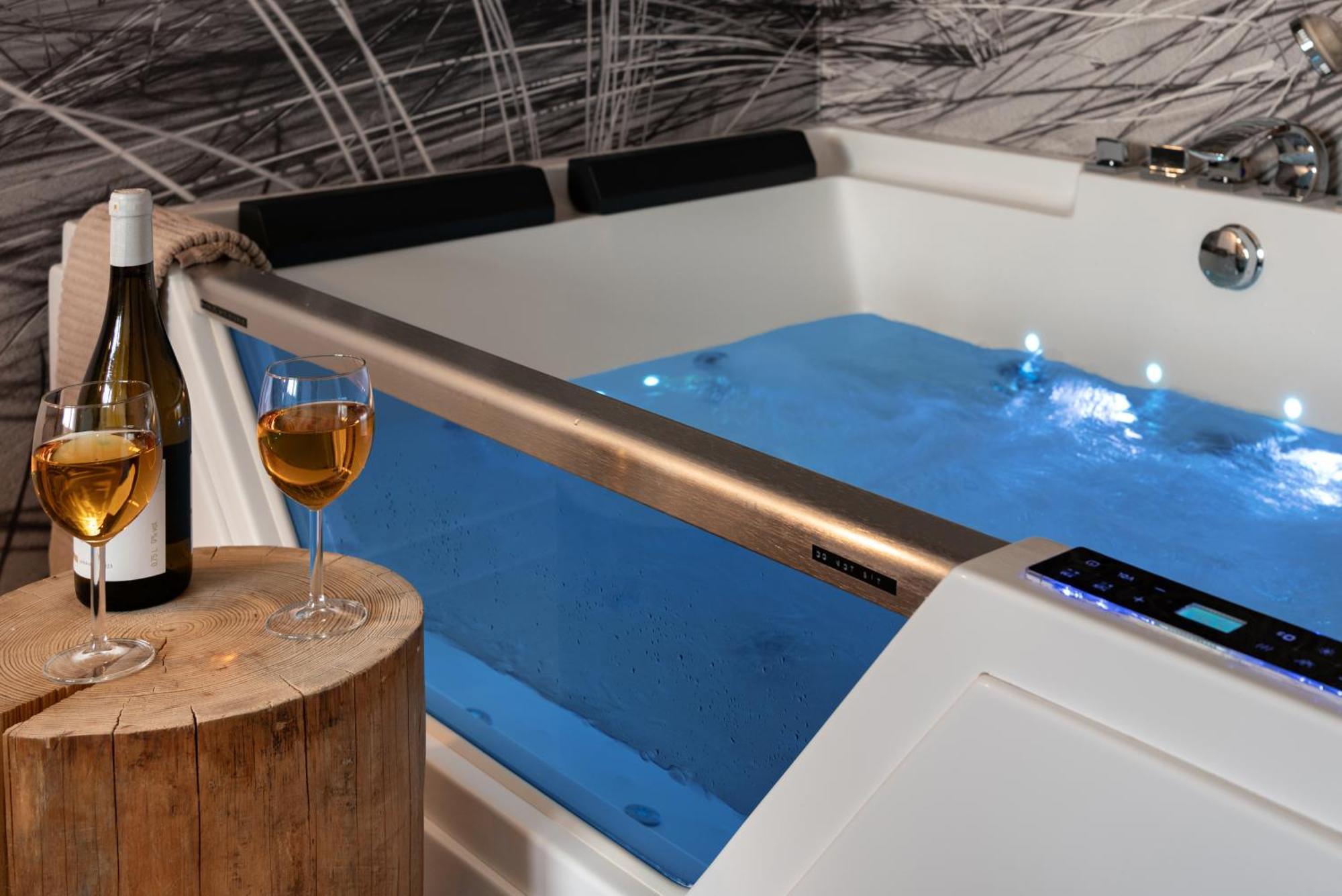Apartament Z Jacuzzi & Sauna Chillout Kolberg Exterior foto